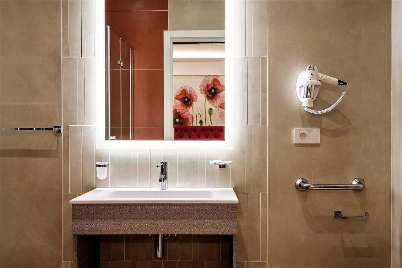 Petit Hotel ปาล์มเดดเซิร์ท ภายนอก รูปภาพ