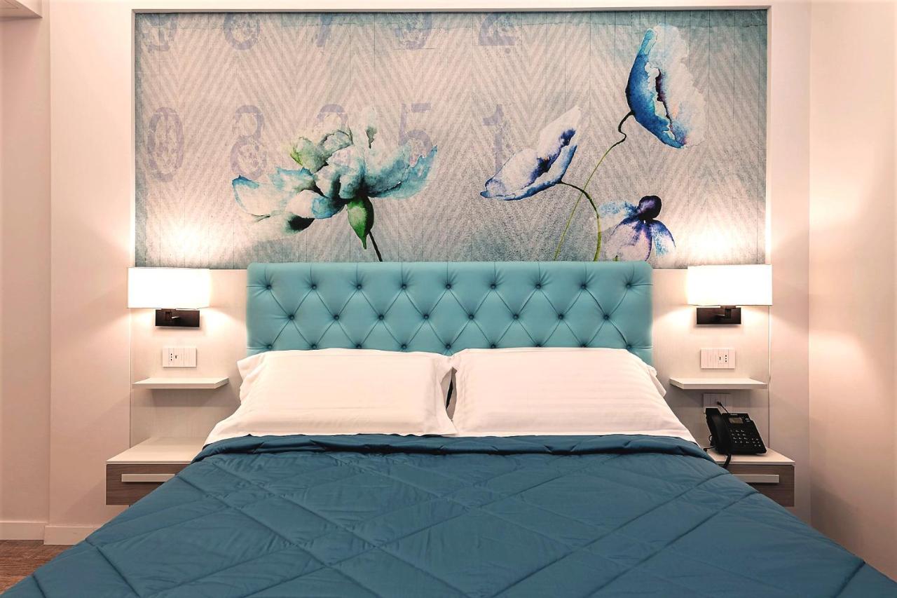 Petit Hotel ปาล์มเดดเซิร์ท ภายนอก รูปภาพ