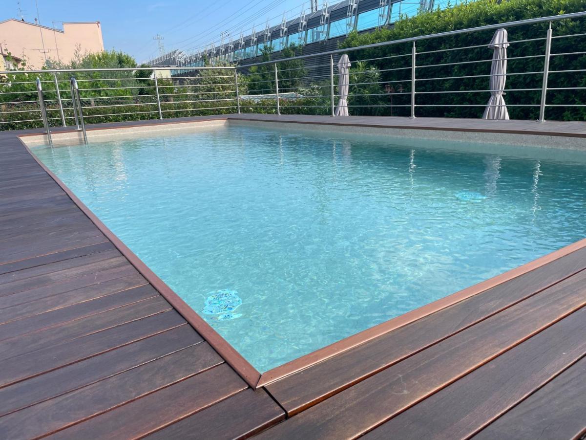 Petit Hotel ปาล์มเดดเซิร์ท ภายนอก รูปภาพ