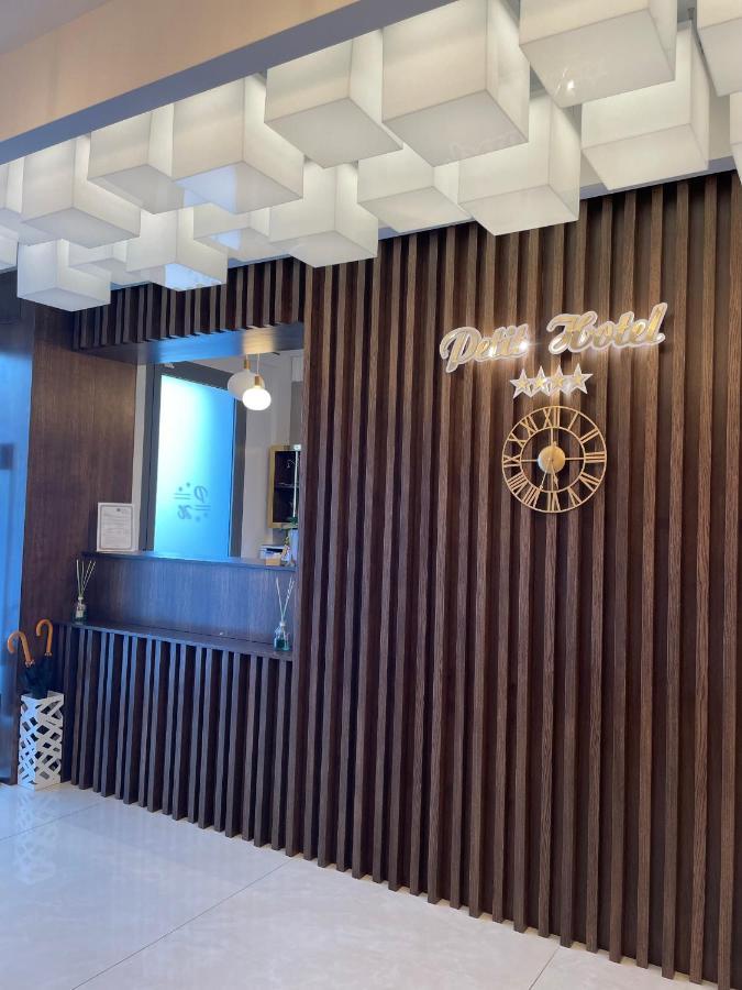 Petit Hotel ปาล์มเดดเซิร์ท ภายนอก รูปภาพ